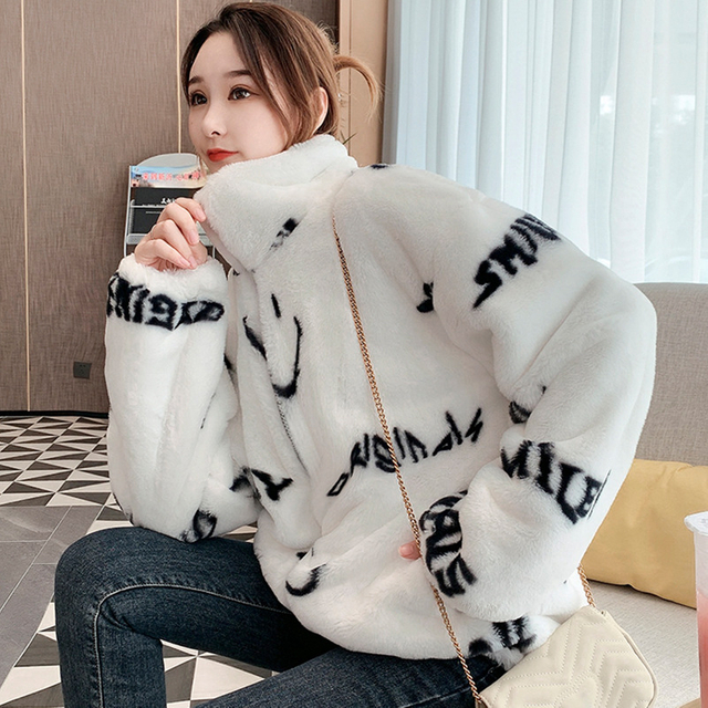 Women's Faux Fur Coats