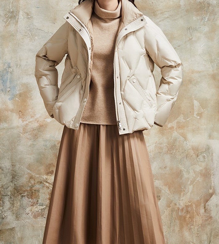 Women's warm down jacket