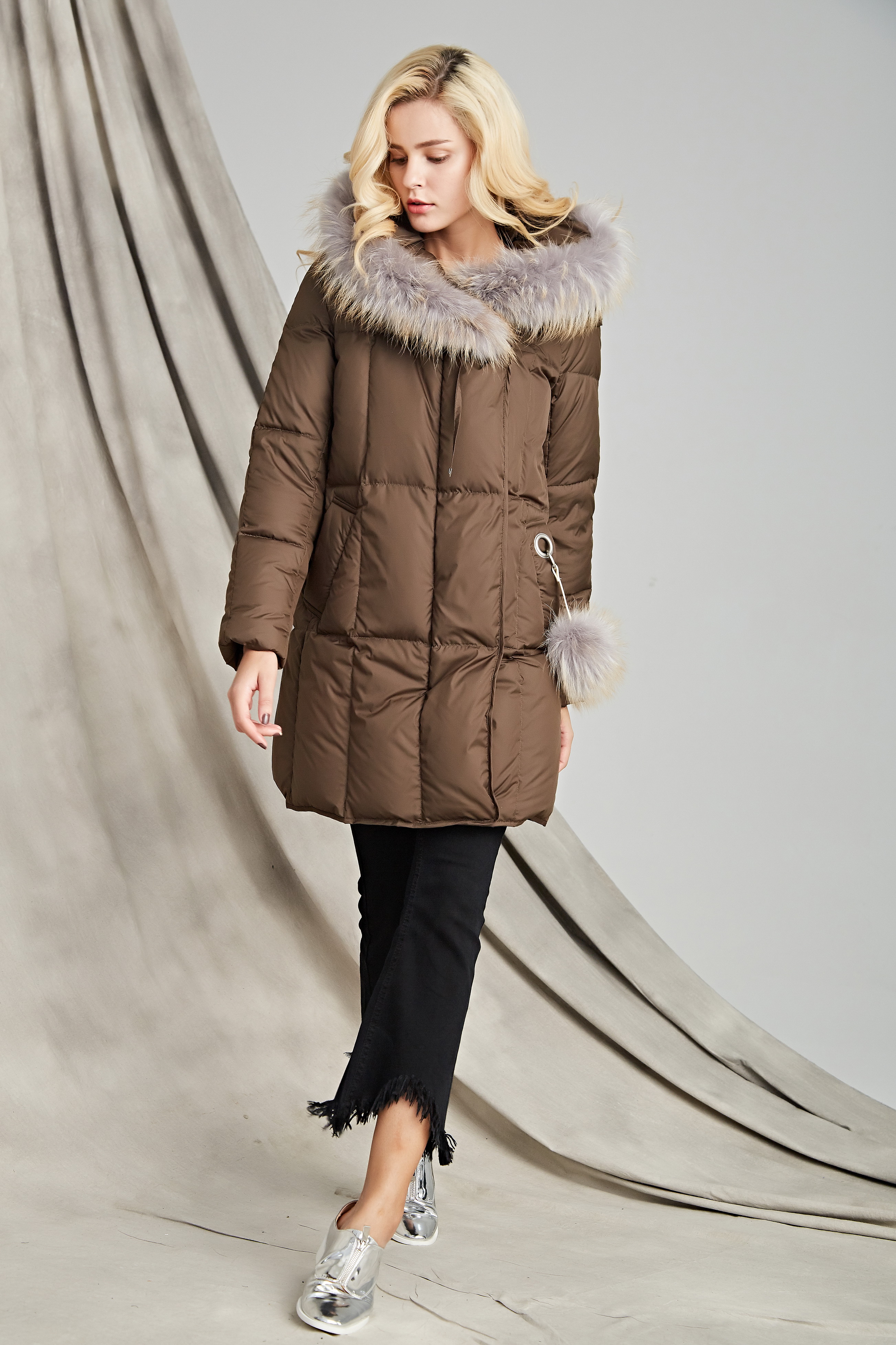 Women's puffer Thickened Down Jacket with Fur Collar