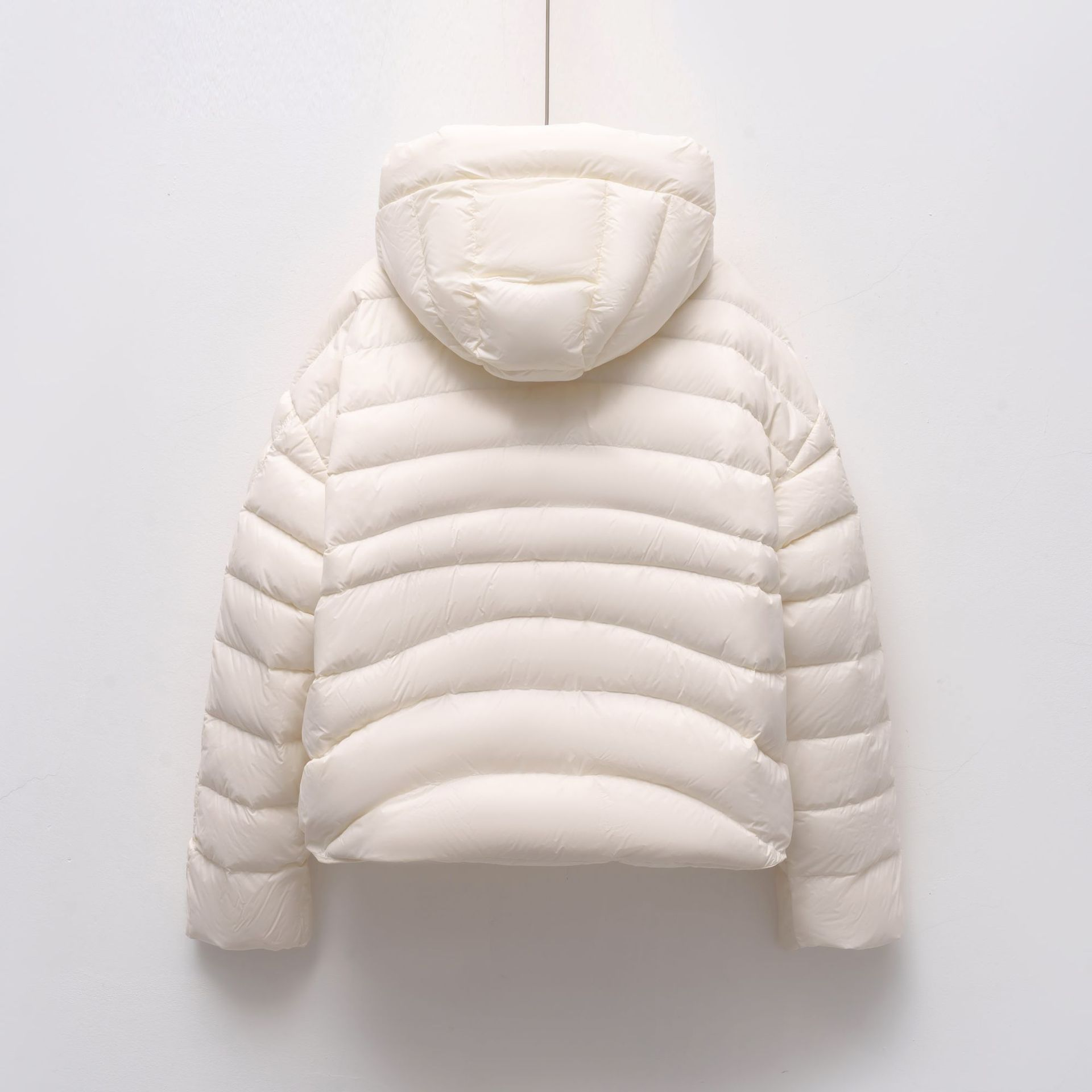 New fashion contrast color puff down jacket -YKK zipper/ Rib collar