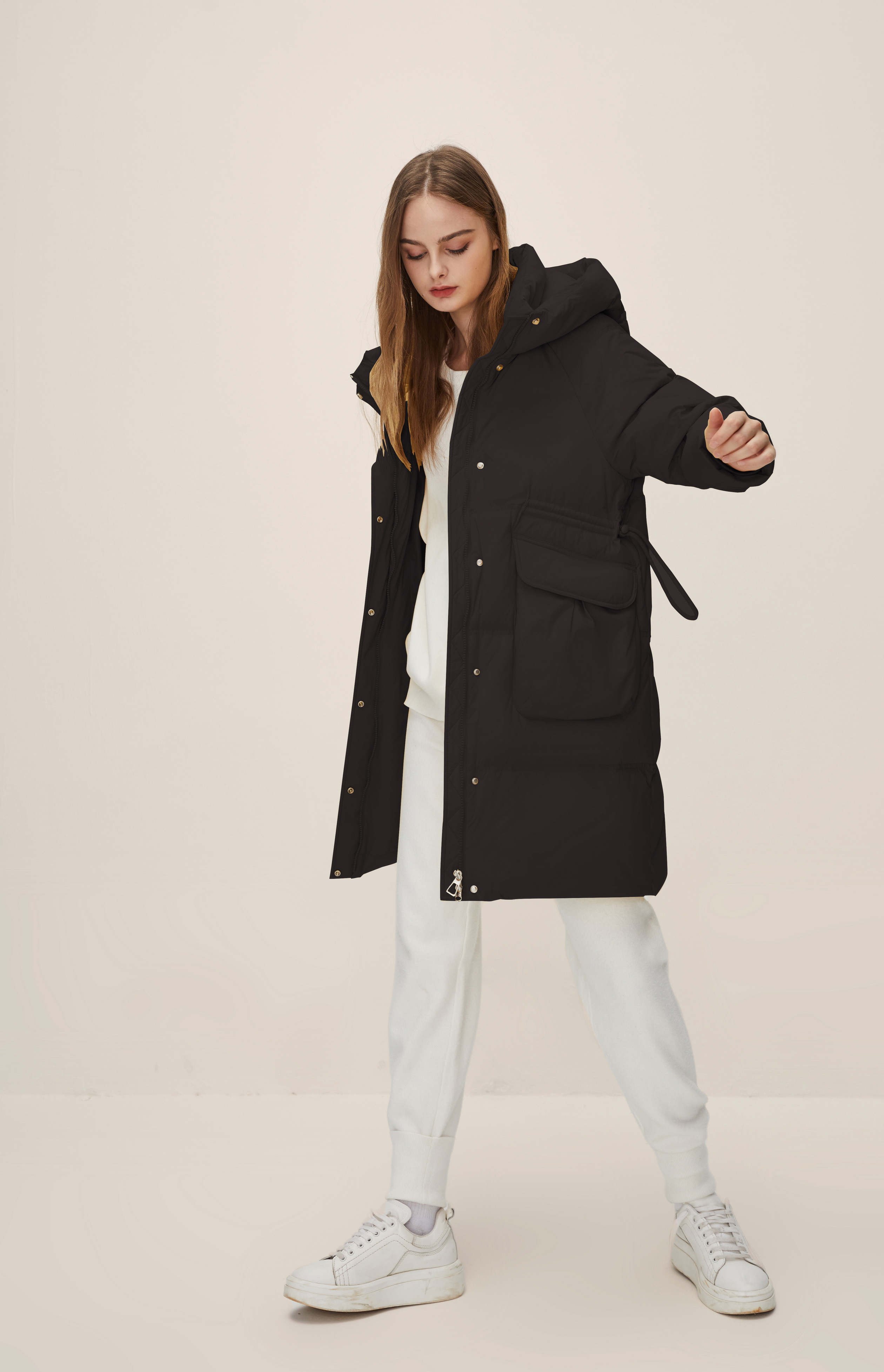 Black Long And Thick Fashionable Down Jacket 