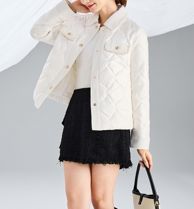 Short-sleeved Button-down Stylish Jacket And Sweater Made of Cotton