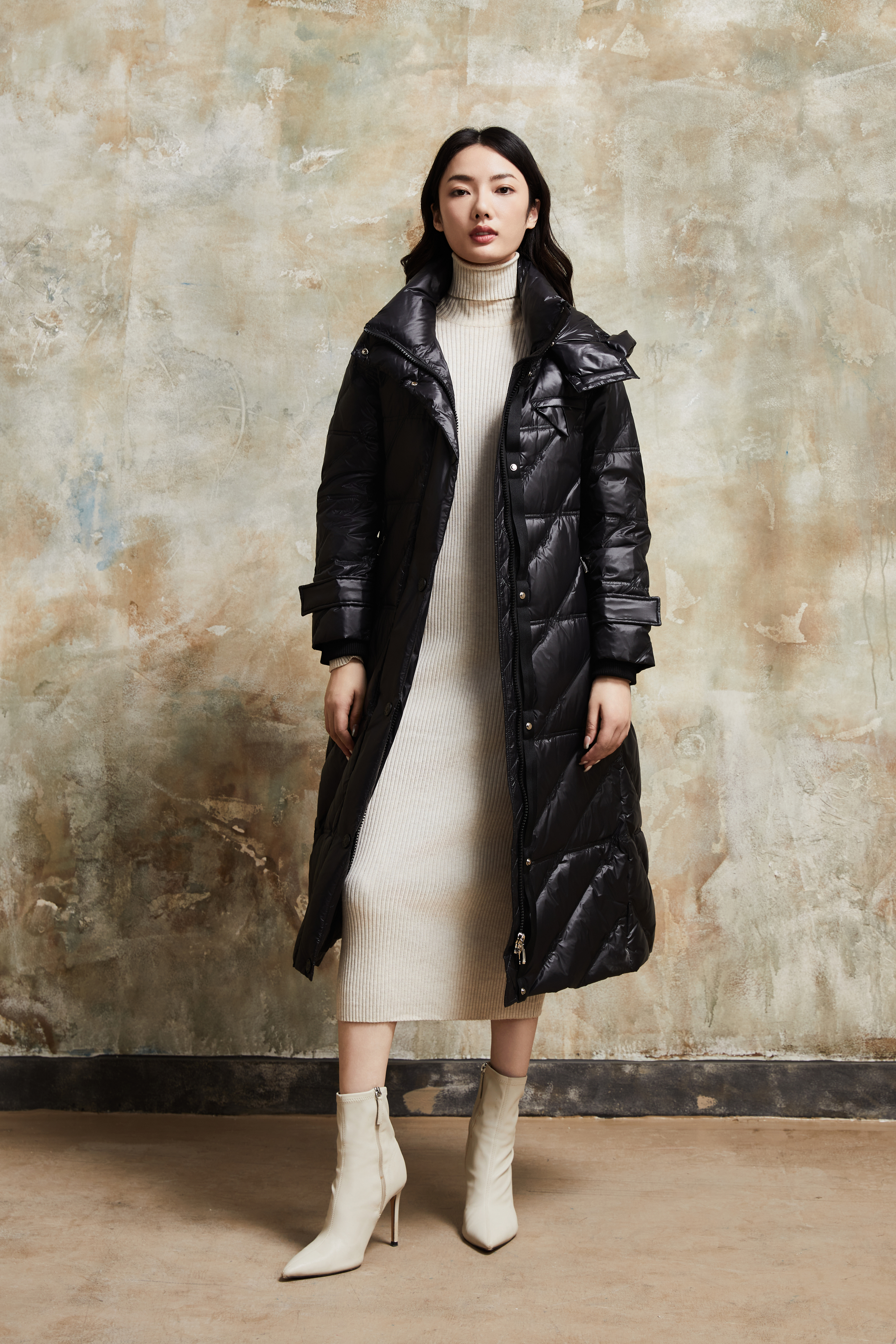 Thickened Windproof Hooded Jacket, Long Waisted And Slimming White Duck Down Down Jacket