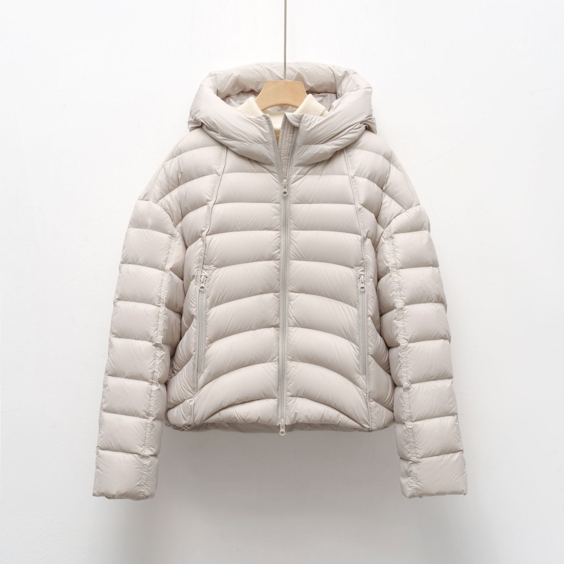 New fashion contrast color puff down jacket -YKK zipper/ Rib collar