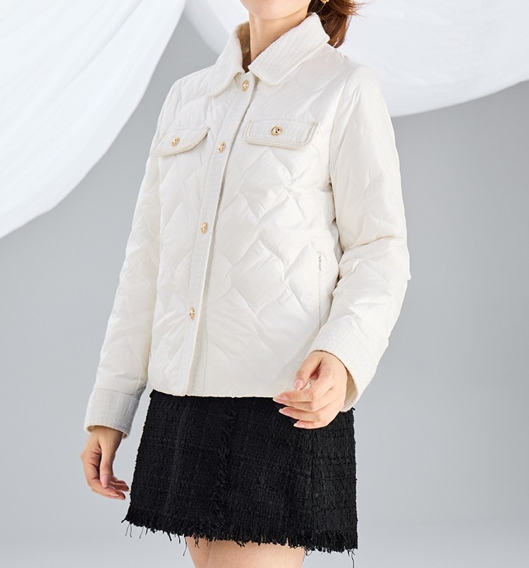 Short-sleeved Button-down Stylish Jacket And Sweater Made of Cotton